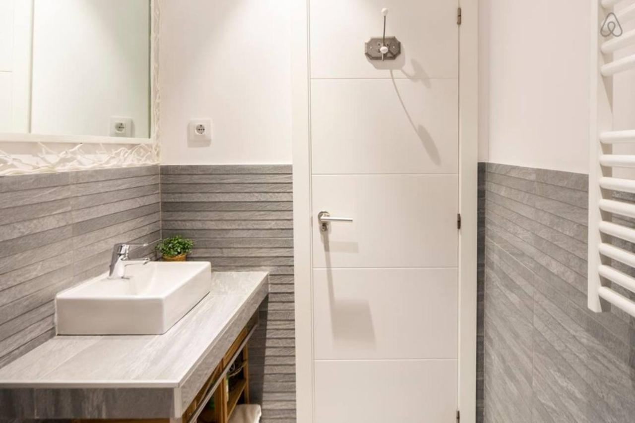 Cosy In The Heart Of Barrio De Letras Apartamento