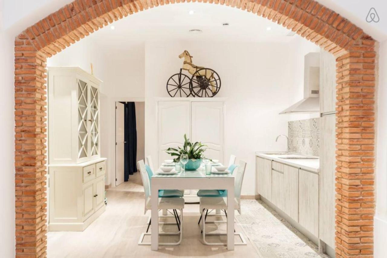 Cosy In The Heart Of Barrio De Letras Apartamento